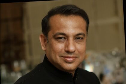 पराग देसाई